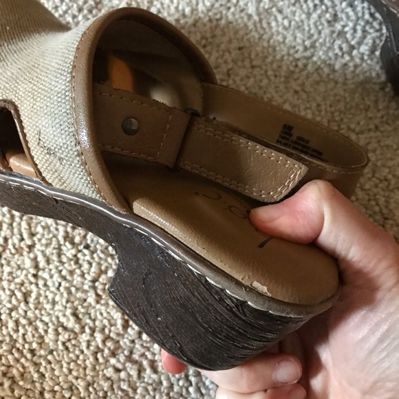 BOC Beige Canvas Backstrap Clog Mules, EUC, 36/6 - Picture 13 of 14
